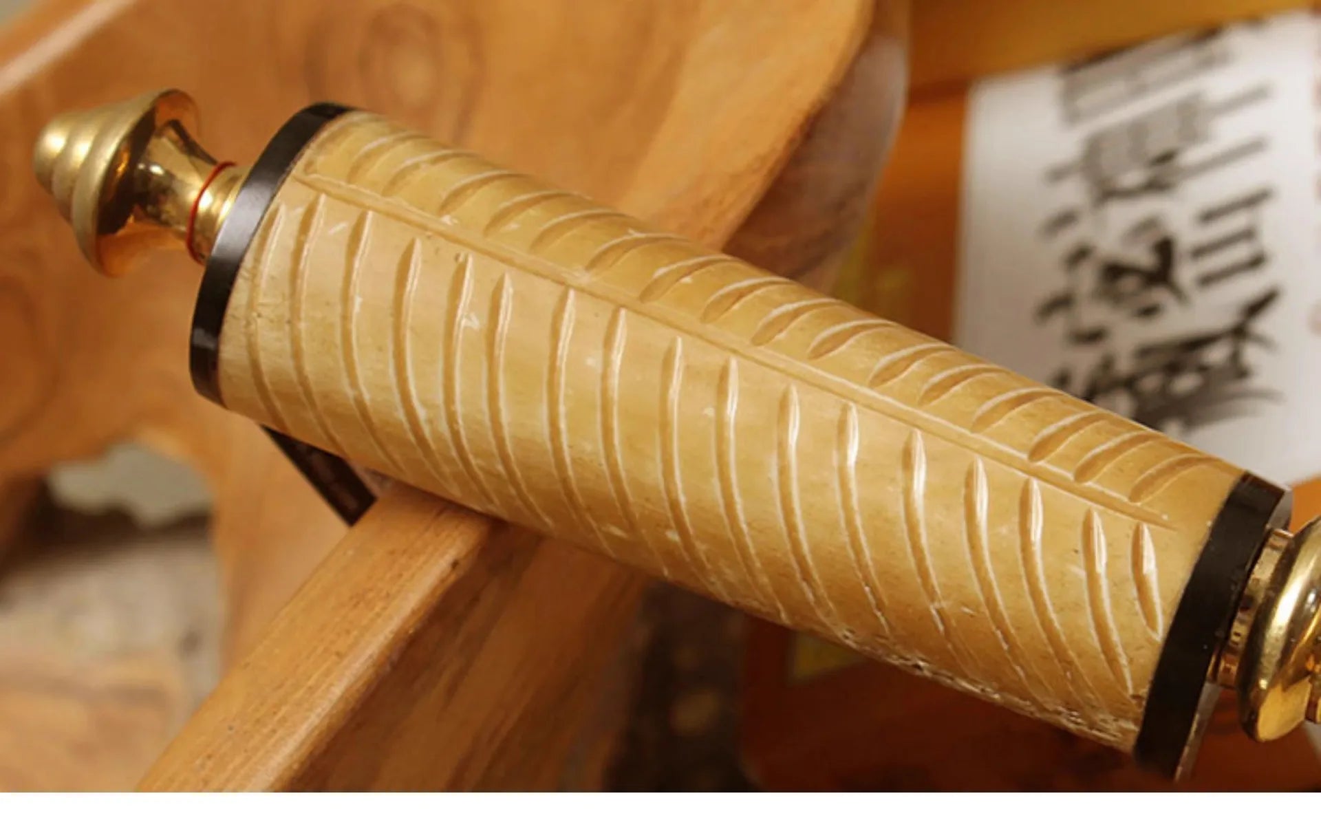 Household Goods, Retro Brass Horn Magnifying Glass, Sample Room, Soft Decoration, Props and Ornaments